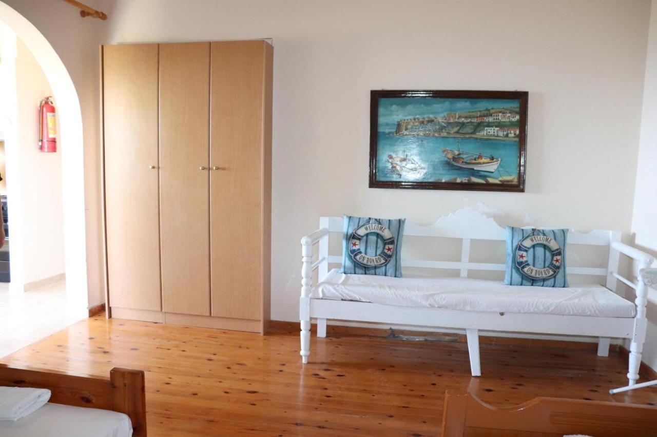 Appartement Anastassia Eg à Koróni Extérieur photo